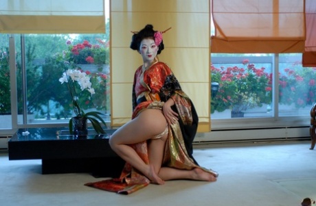 Geisha Porn Pics Naked Photos Sexygirlspics