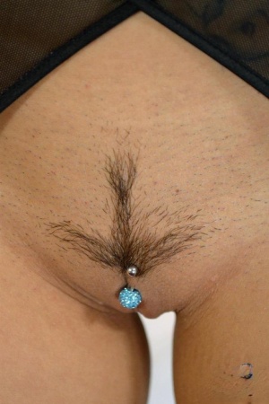 Hairy Cameltoe Porn - Hairy Cameltoe Pussy at SexyGirlsPics.com