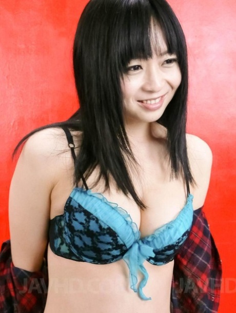 Japanese MILF Nozomi Hazuki undresses prior to finger fucking her pussy 96918932