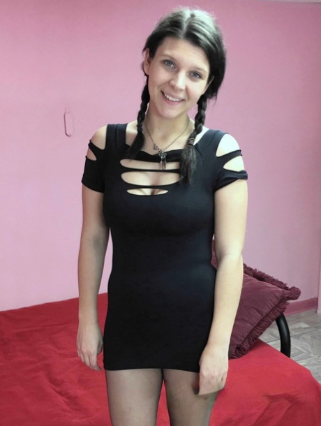 Horny teen Brianna Stars rips her pantyhose while masturbating with a vibrator 12492901