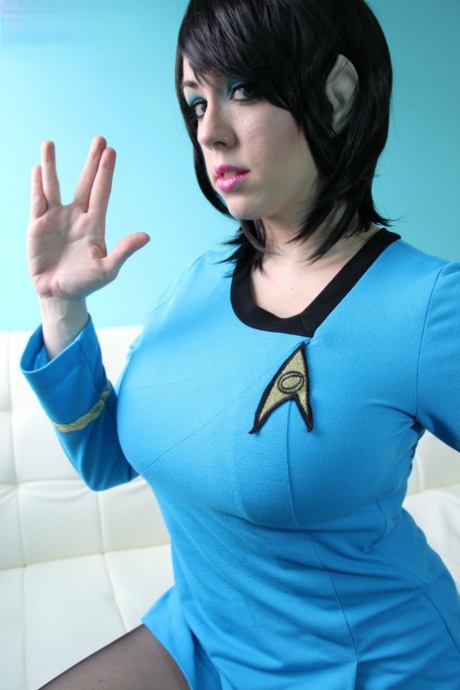 Star Trek Cosplay Porn - Star Wars Cosplay Porn Pics & Naked Photos - SexyGirlsPics.com