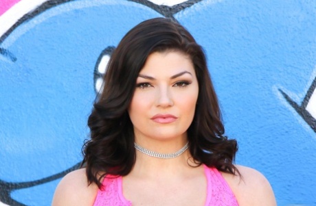 Dark haired teen Jessica Rex shows her gaped anus and shaved twat at once 98550130