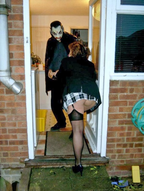 460px x 610px - Amateur Halloween Porn Pics & Naked Photos - SexyGirlsPics.com