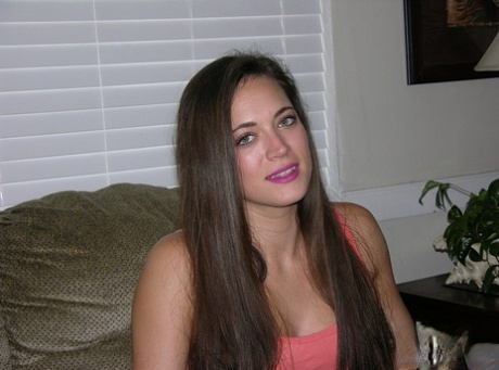 Long haired girl Dacey puts her trimmed muff on display for the first time 23957919