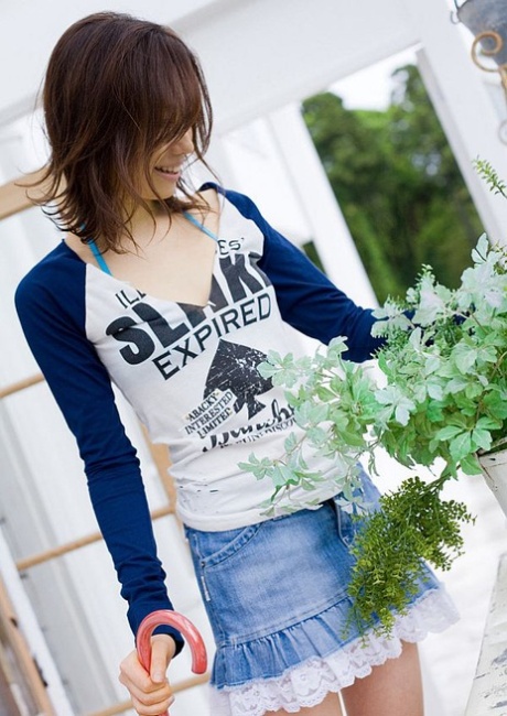 Pretty Japanese teen Jun Kiyomi reveals her pretty bra during non-nude action 66353380