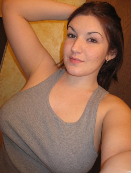 460px x 610px - Selfie Brunette Mirror Porn Pics & Naked Photos - SexyGirlsPics.com