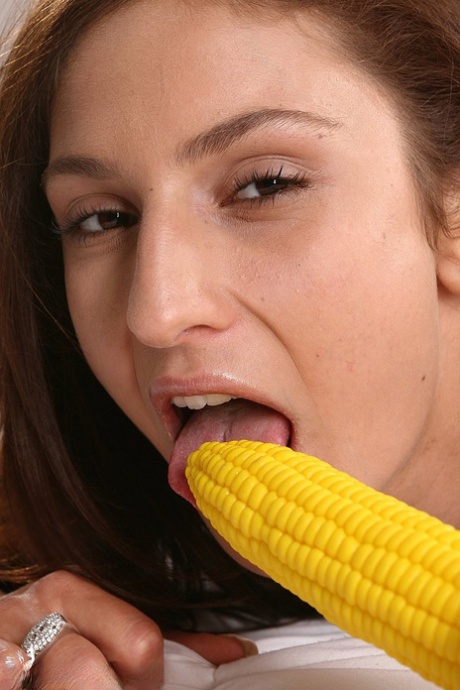 Corn Cob Porn Pics Naked Photos SexyGirlsPics Com