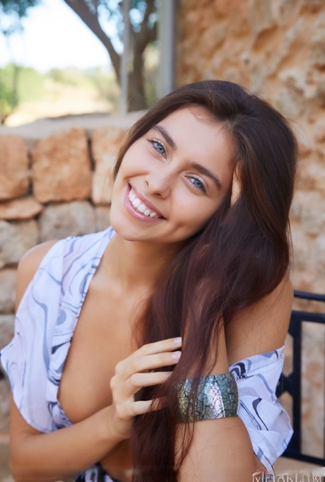 Hot brunette teen Foxy Alissa gets totally naked out back of a house 83333645
